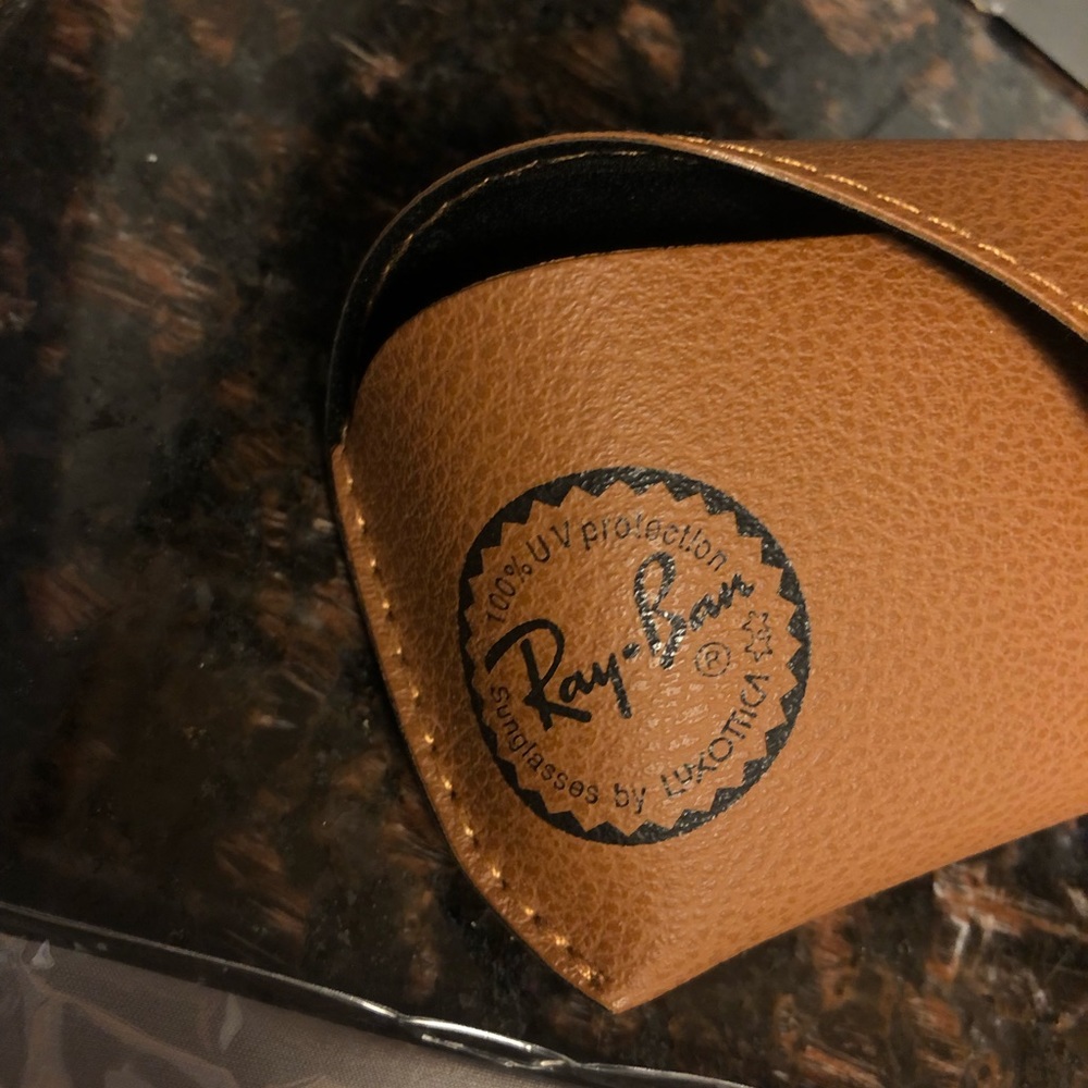 Ray-Ban - Picture 13 of 16